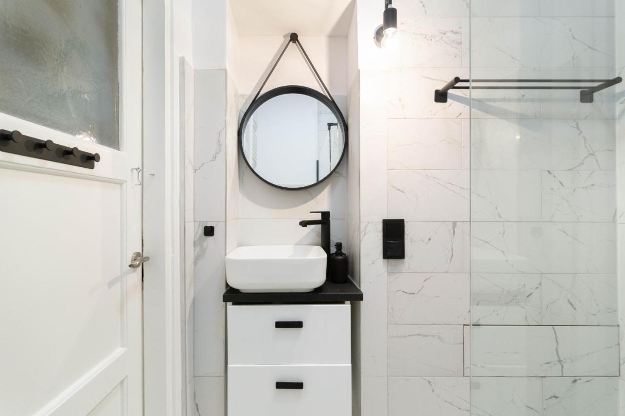 Glamorous And Brand New 2 Bedroom Krakau Buitenkant foto