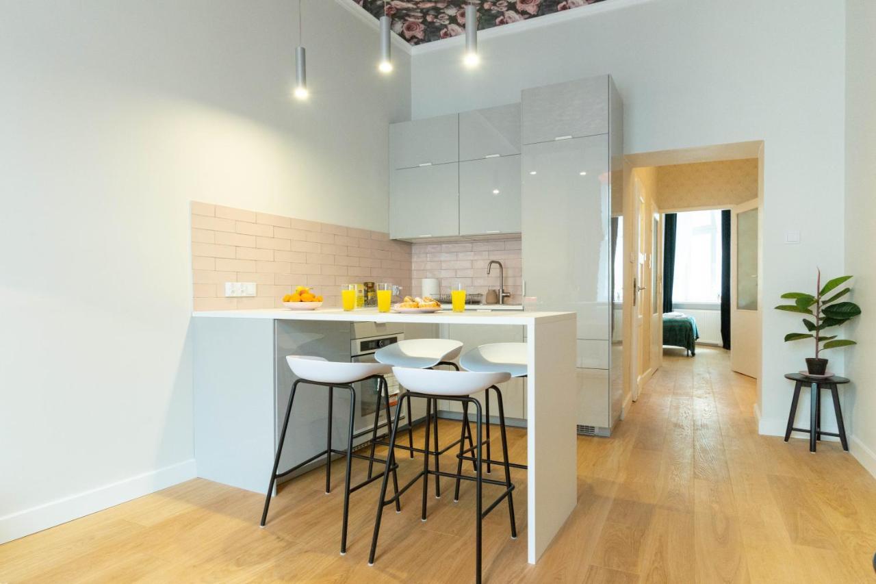 Glamorous And Brand New 2 Bedroom Krakau Buitenkant foto