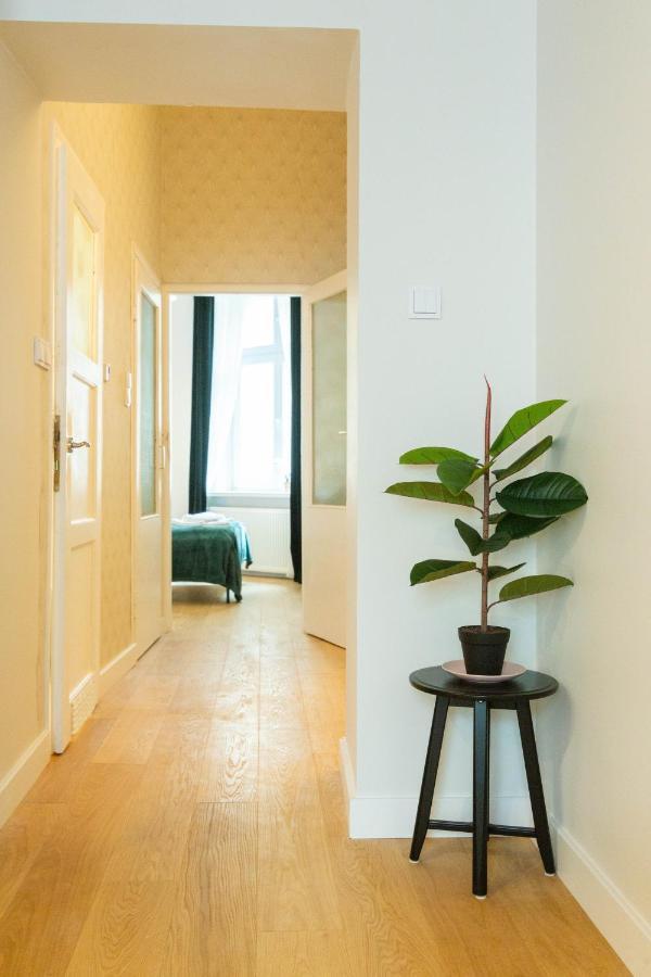 Glamorous And Brand New 2 Bedroom Krakau Buitenkant foto