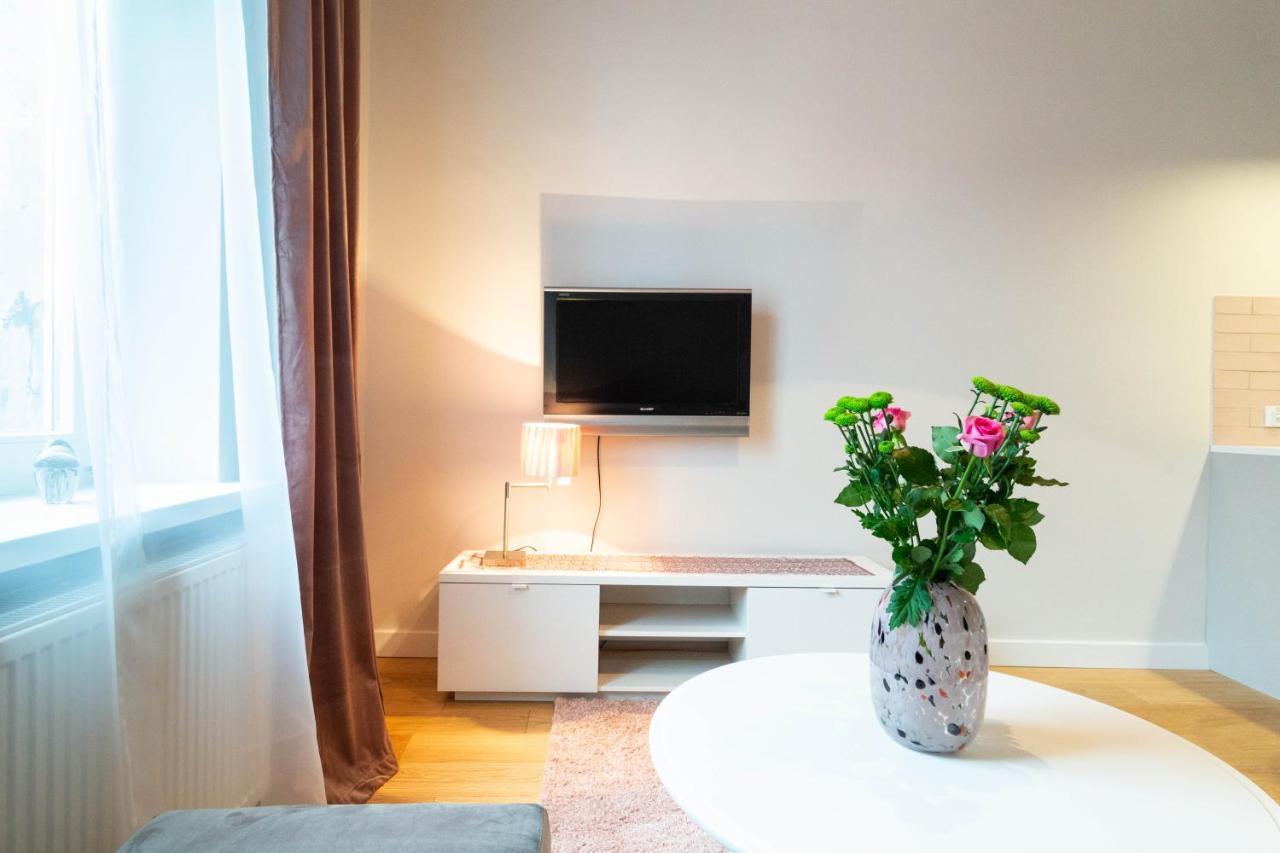 Glamorous And Brand New 2 Bedroom Krakau Buitenkant foto